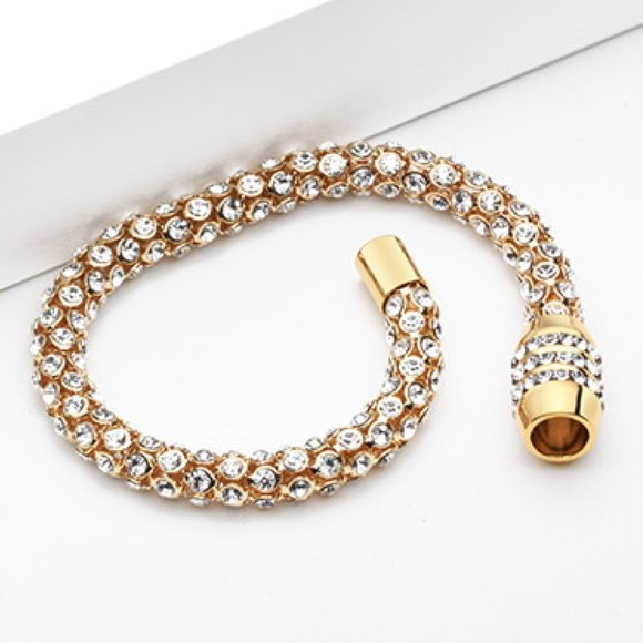 Inlaid Rhinestone Copper Bracelet For Women - Picture 5 of 9